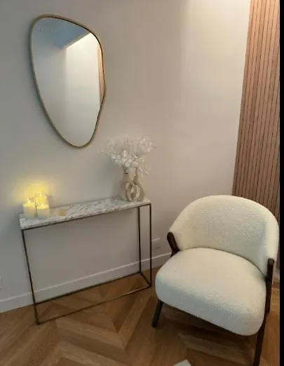 Modern Luxembourg City Center Apartment With Big Terrace Luxemburg